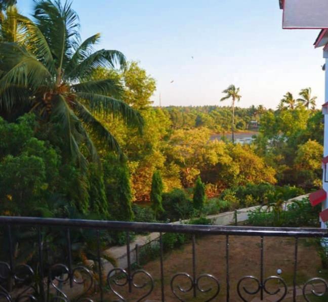 Bbn Serviced Apartment Calangute Luaran gambar