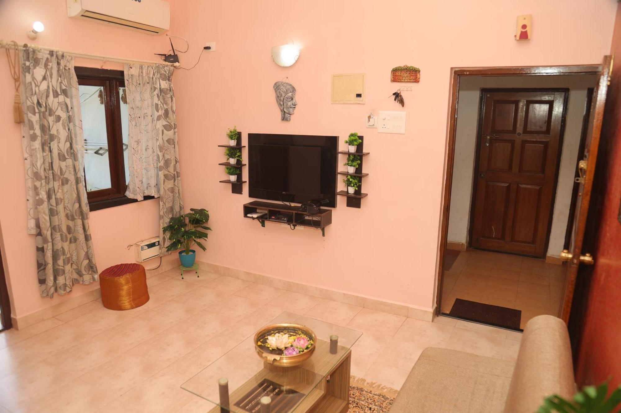 Bbn Serviced Apartment Calangute Bilik gambar